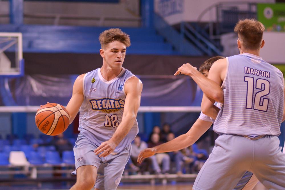 Regatas quiere y puede: venció a Oberá y busca el Final Four
