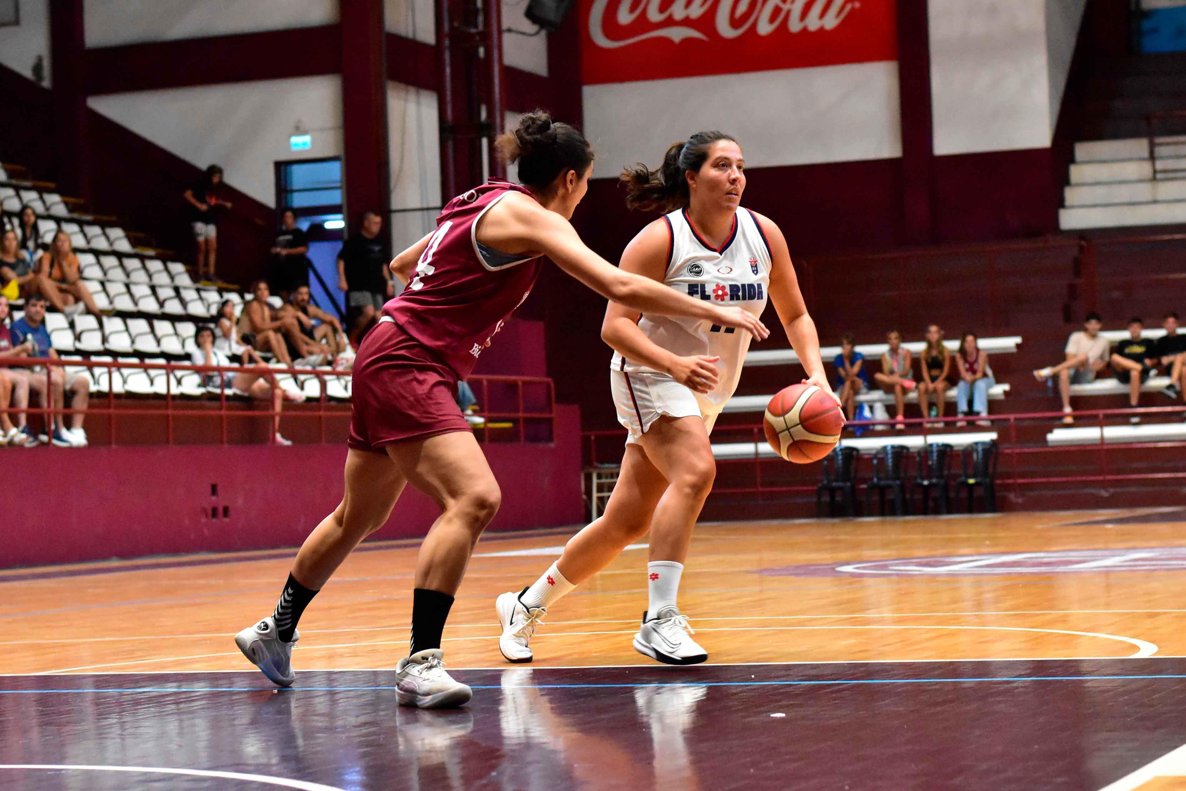 Unión Florida dominó y festejó en la casa de Lanús