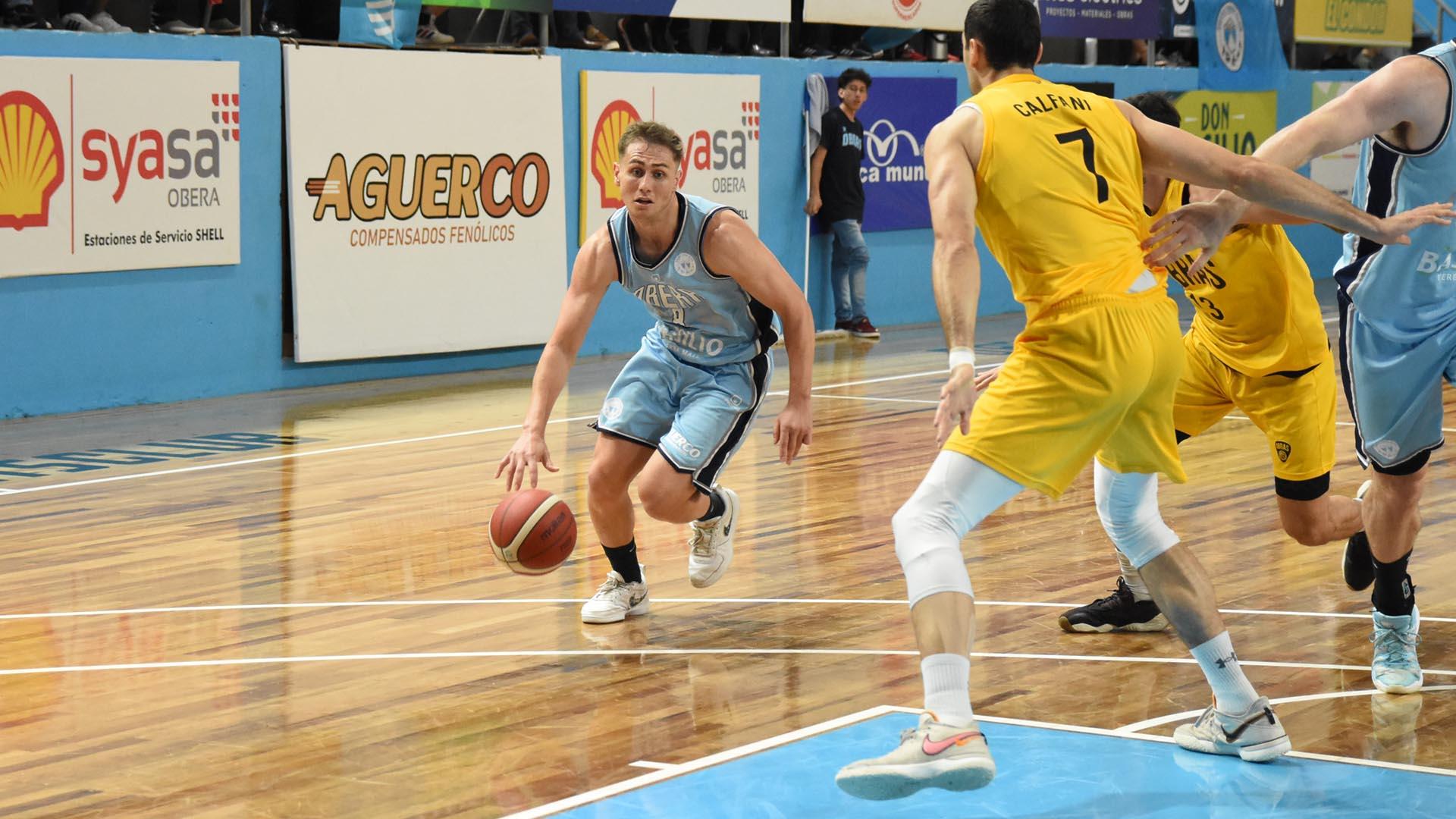 Oberá ganó un juego clave y se clasificó a playoffs