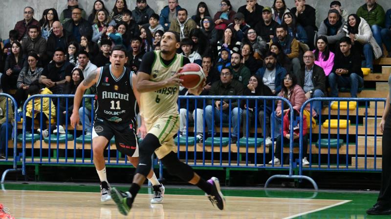 Gimnasia sumó dos triunfos en su gira por Chile