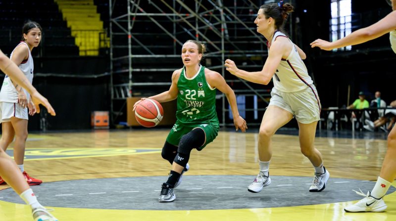 Obras y Ferro arrancaron con el pie derecho