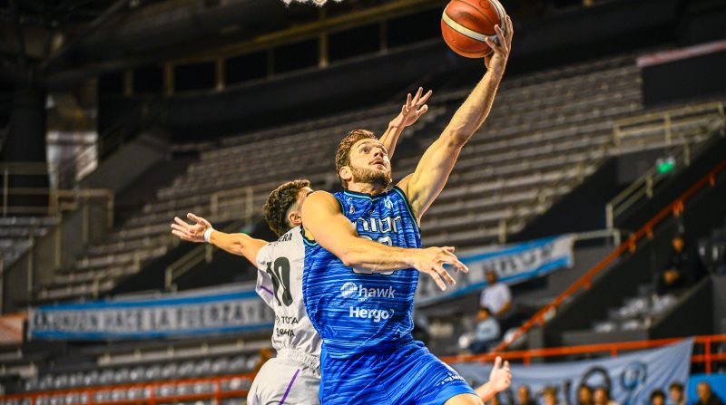 Unión vuelve a presentarse en el Polideportivo