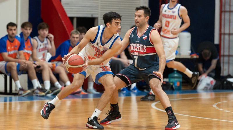 Rivadavia cantó victoria en Colonia Caroya