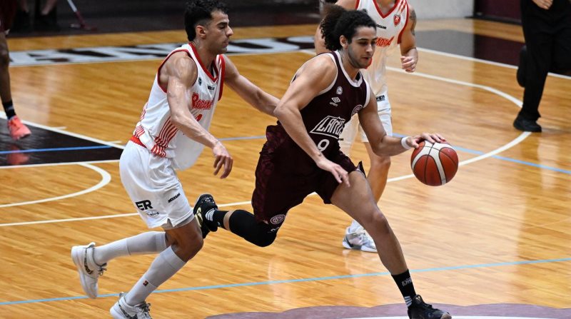 Lanús fue muy superior a Rocamora y volvió al triunfo