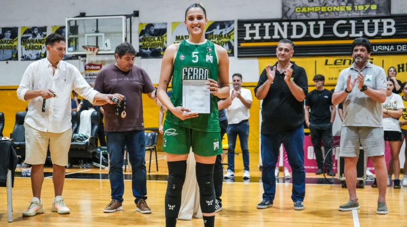 Julia Fernández fue elegida como la MVP del Final Four del Apertura 2025