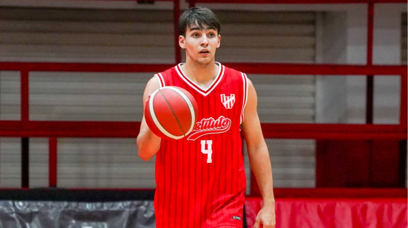 Instituto se quedó con un clásico agónico