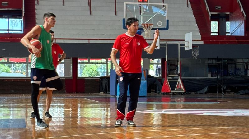 Ariel Rearte comenzó su etapa en Unión