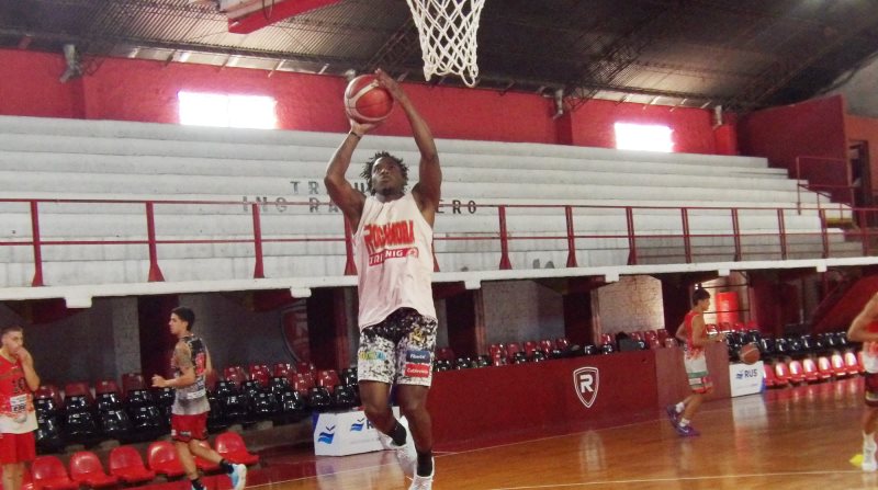 Rocamora regresó a los entrenamientos