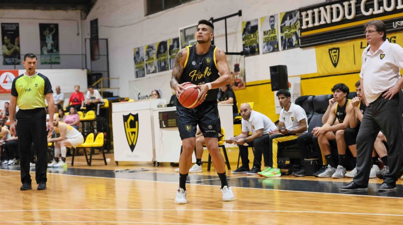 Gran triunfo de Hindú en el debut