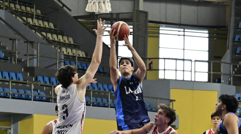 La Unión sigue imbatible en el Cincuentenario