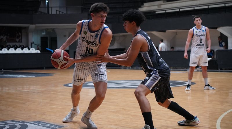 Regatas doblegó a Olímpico como visitante