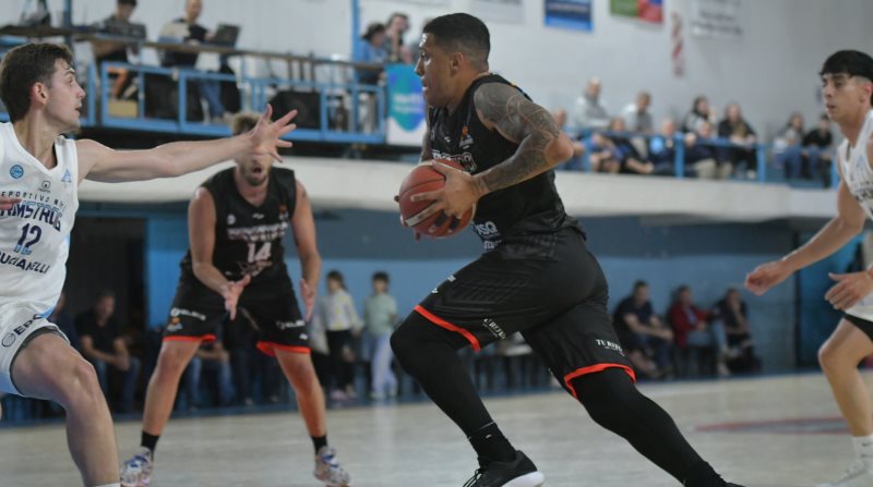Jony Slider no continuará en Pergamino Básquet