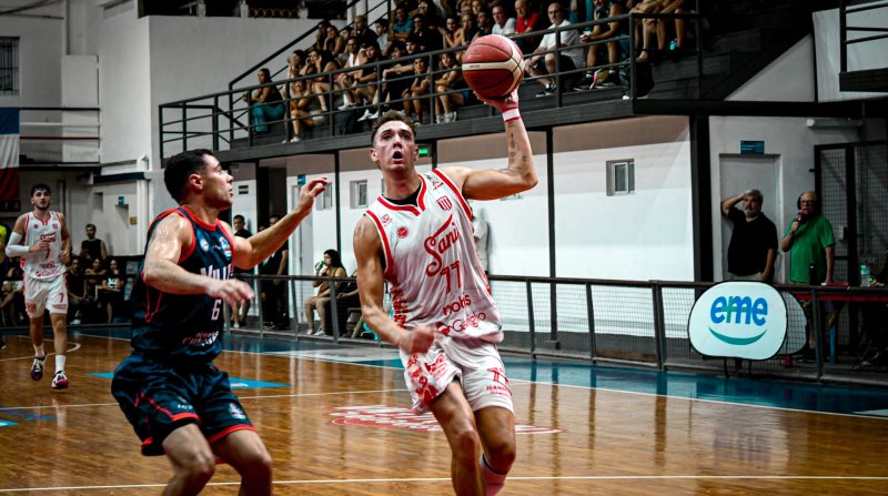 San Isidro ganó en Resistencia y volvió a la cima