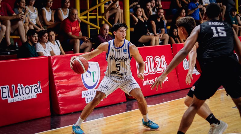 Contundente victoria de Regatas ante San Martín