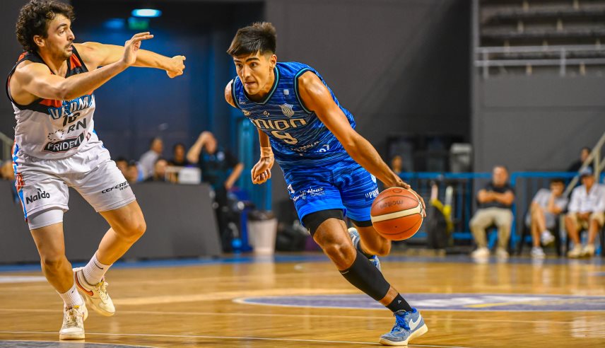 Unión se floreó, frenó a Viedma y piensa en grande