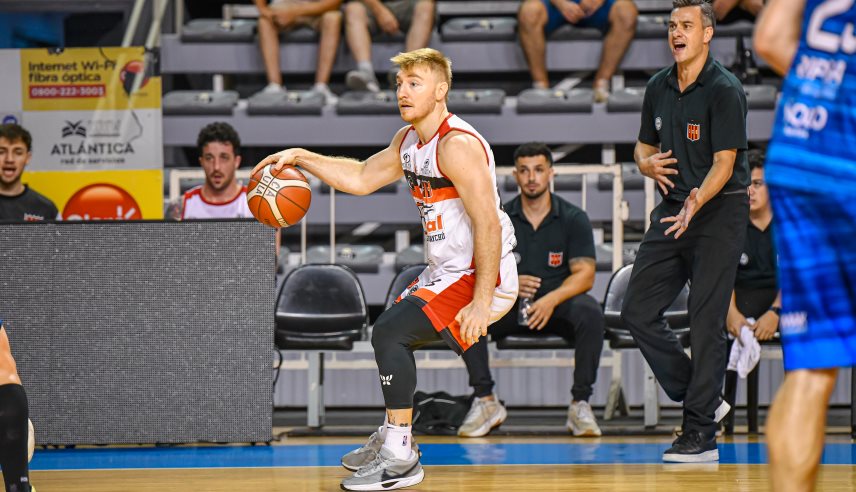 Séptima victoria al hilo y primer puesto para Central Entrerriano