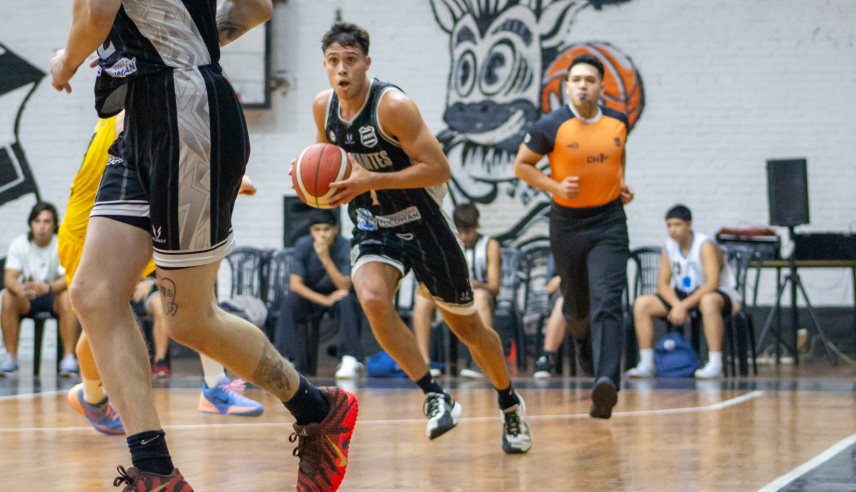 Estudiantes venció a Hindú como local