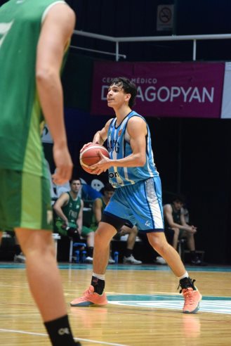 Ferro continúa en su racha positiva - Imagen 1