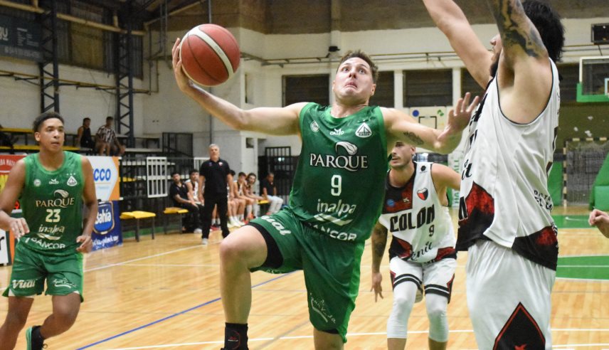 Barrio Parque recuperó la memoria contra Colón