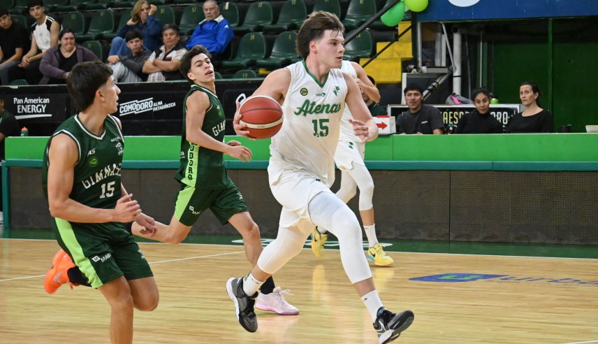 Victoria de Atenas en el Socios