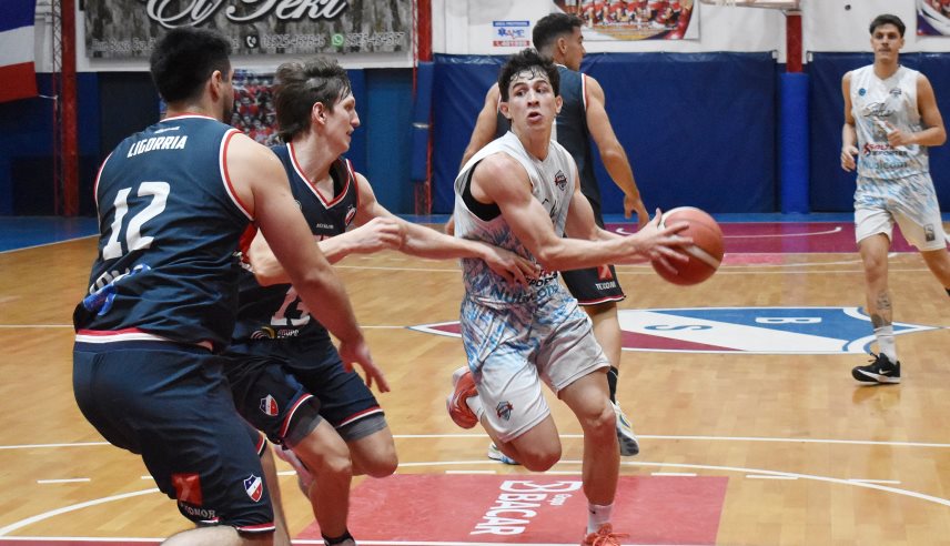 Salta Basket cerró su fase regular con un gran triunfo en Colonia Caroya