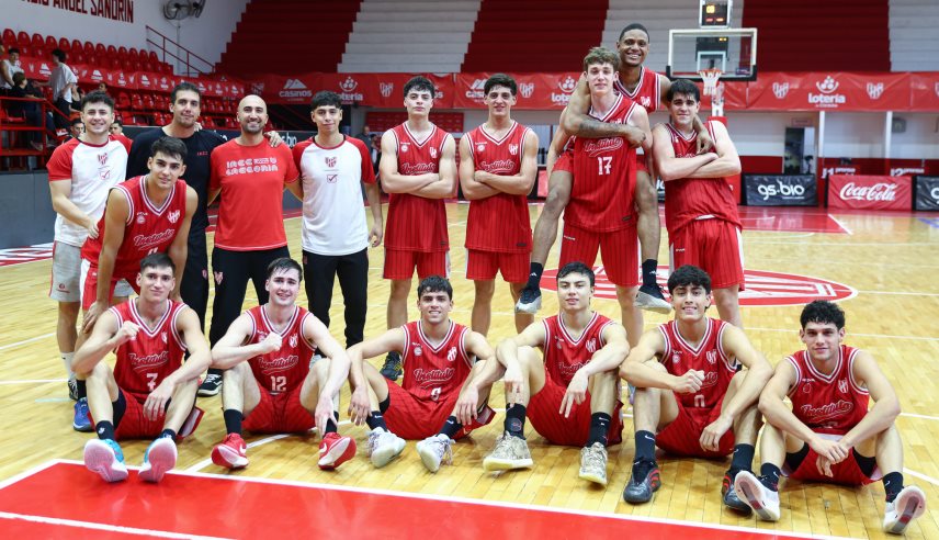 Instituto sigue de racha y clasificó al Final Four
