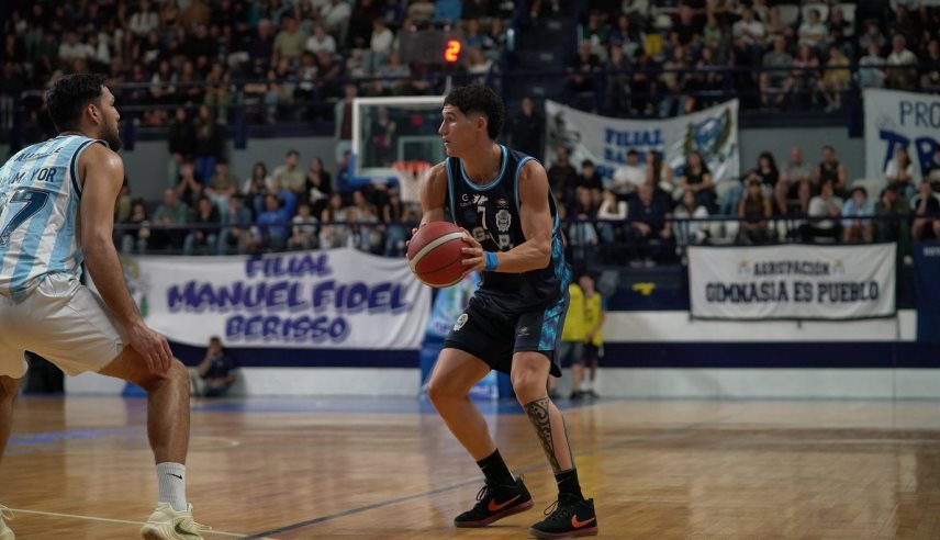 Con autoridad, Gimnasia se puso 2-0