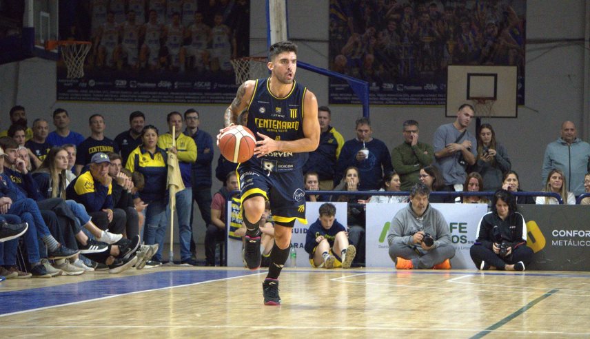 Centenario lo ganó en el segundo tiempo y evitó la barrida