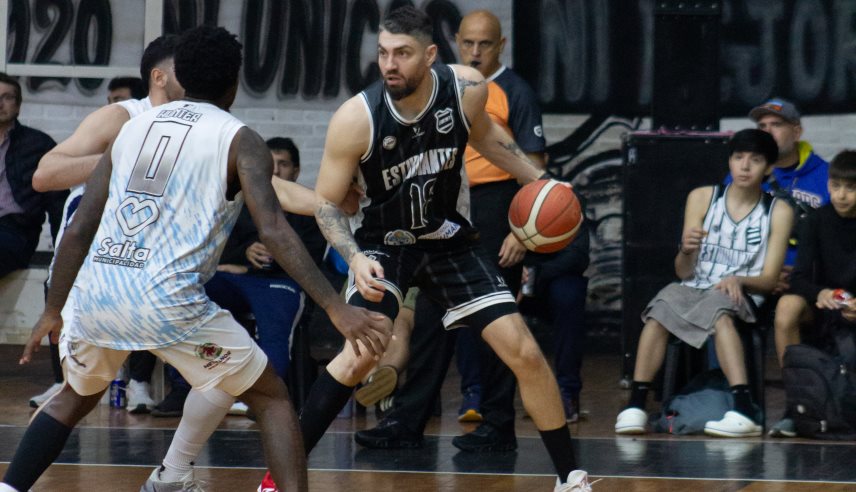 Estudiantes ganó en casa y llevó la serie a un quinto juego