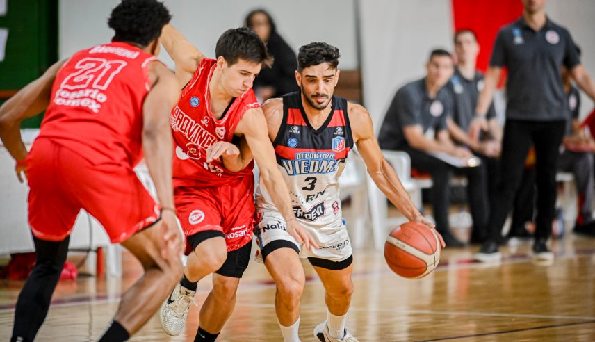 Viedma dio el golpe en Rosario y se metió en cuartos de final