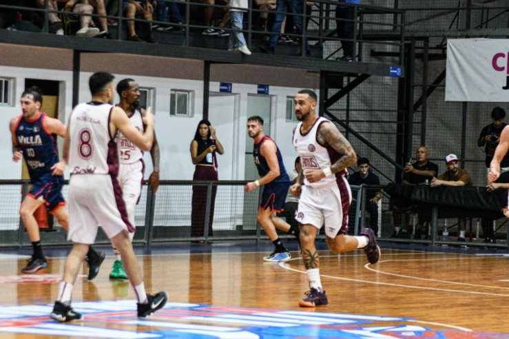 Lanús volvió a aparecer en las decisivas y barrió la serie - Imagen 6