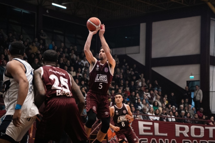 En un partidazo, Lanús festejó en su casa ante el Lobo - Imagen 4