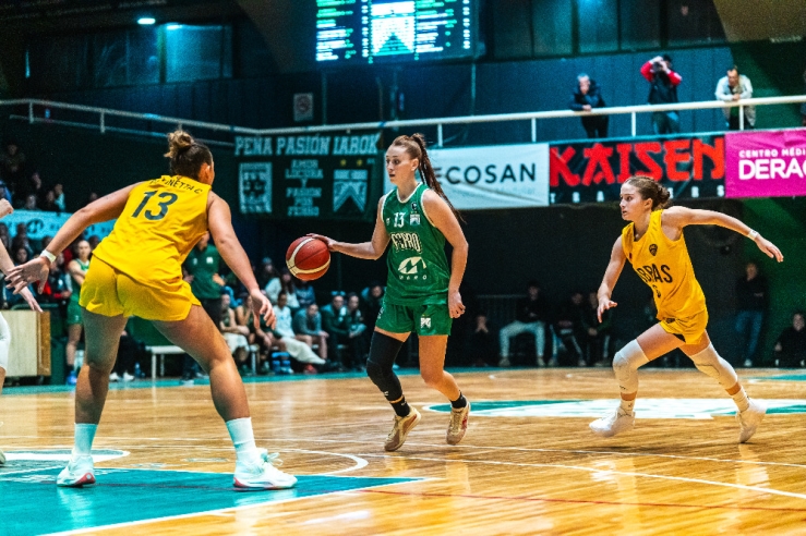 Ferro se adelantó en las Finales de La Liga Femenina - Imagen 1