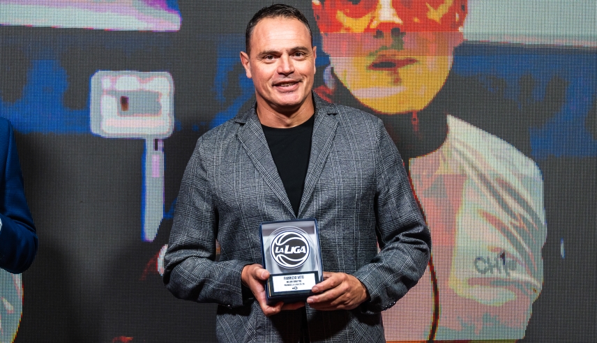 La Liga Nacional premió a sus figuras en una gala especial junto a los protagonistas - Imagen 2