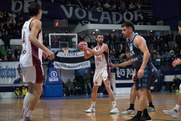 Gimnasia jugó un partidazo y forzó un cuarto juego - Imagen 10