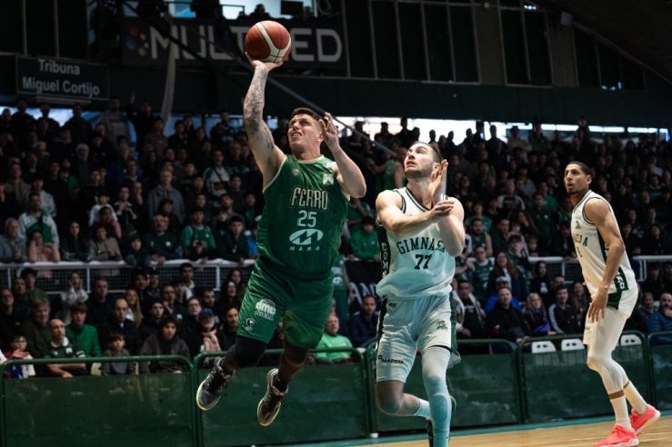 Ferro festejó en el Etchart y forzó el quinto juego - Imagen 2