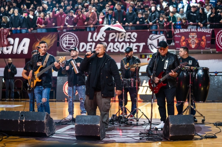 Lanús fue contundente y quedó a un paso del título - Imagen 2