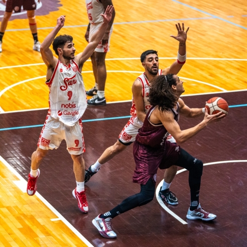 Lanús fue contundente y quedó a un paso del título - Imagen 9