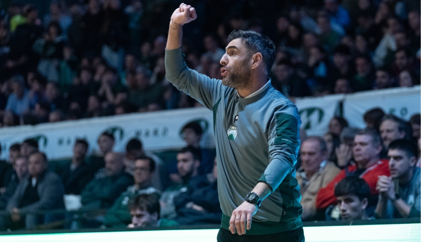 Federico Fernández continúa como entrenador de Ferro