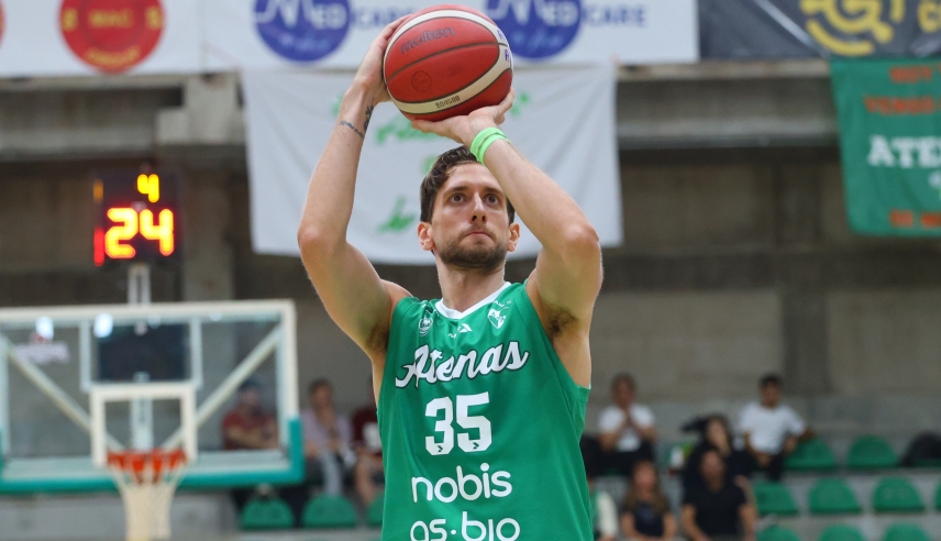 Cavallero vuelve a Atenas