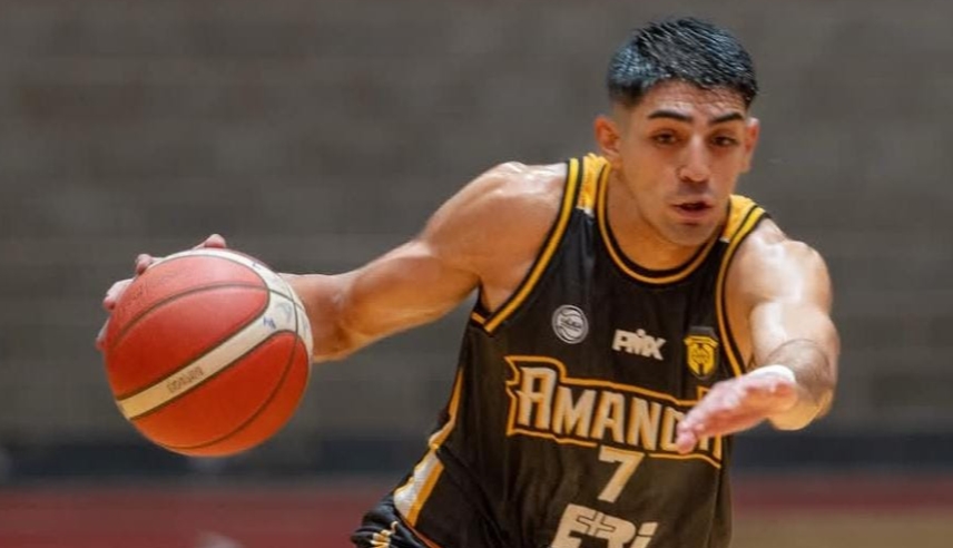 Nicolás Peralta renovó con Amancay