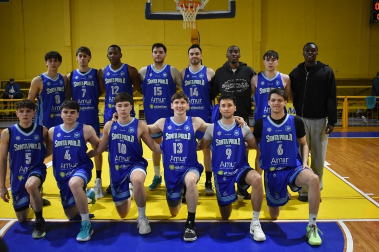 Con Cleveland y Brooks en Gálvez, Santa Paula tiene el plantel completo - Imagen 2