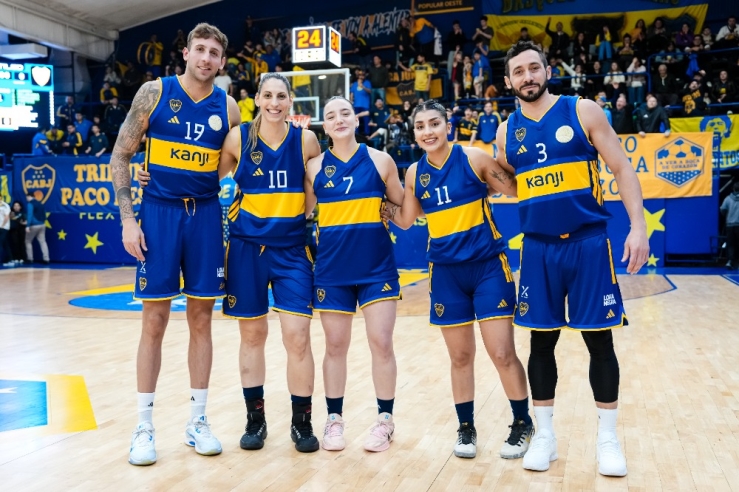 Una noche inolvidable en La Bombonerita: Boca presentó sus planteles - Imagen 4
