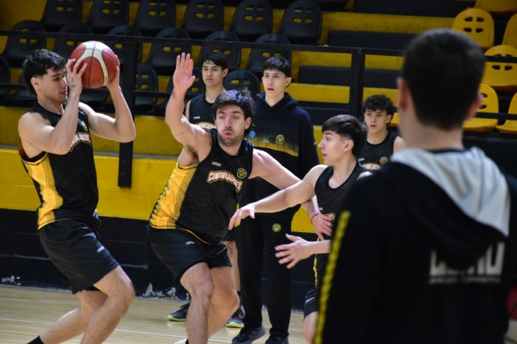 Comunicaciones puso primera y ya piensa en la próxima temporada - Imagen 2