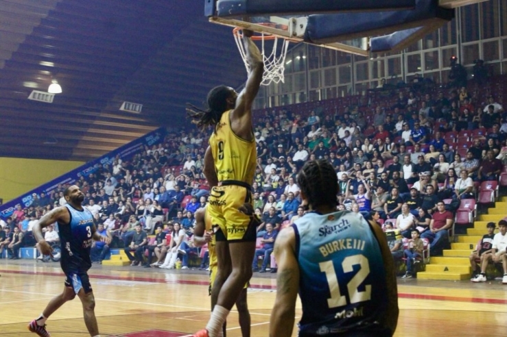 Torren Jones se suma a Instituto - Imagen 2