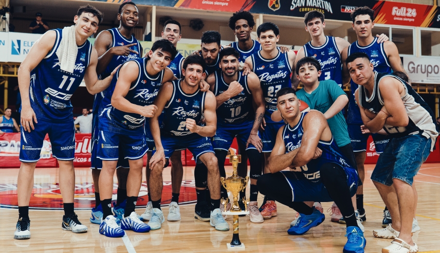 Regatas ganó la Copa Aniversario 
