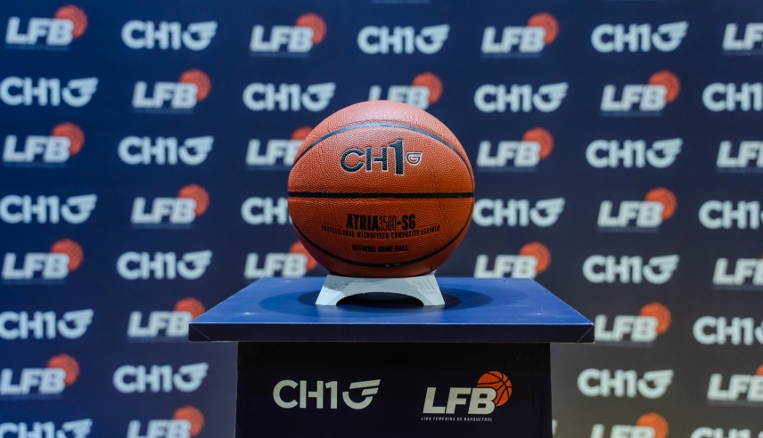 CH1 presentó la pelota oficial de La Liga Femenina
