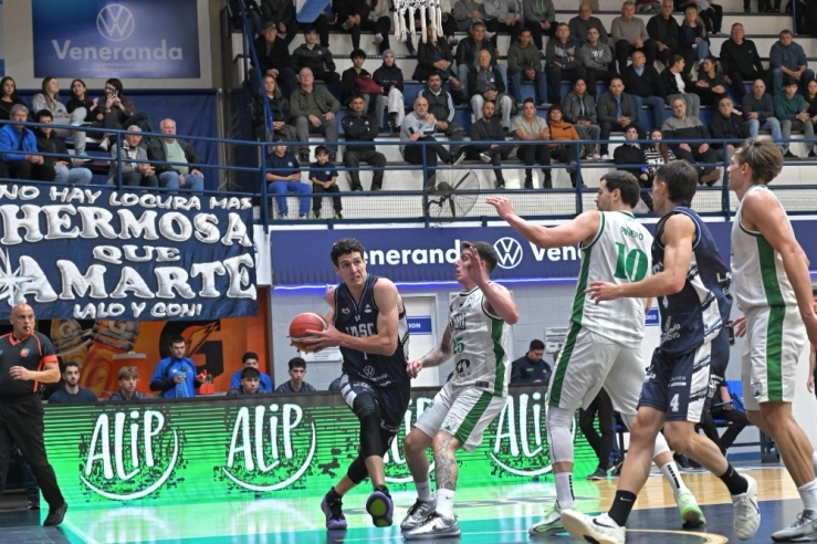Ferro se quedó con una gran victoria en Oliva - Imagen 7