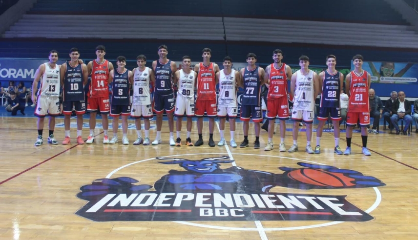 Independiente presentó su nueva camiseta y el plantel profesional