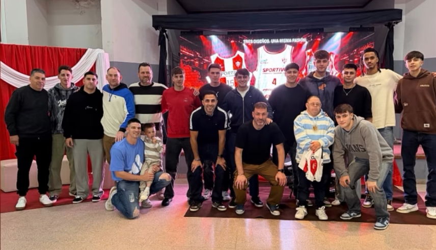 Sportivo Suardi presentó plantel e indumentaria